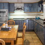 Amazing Duplex 3 Bedrooms Good Wifi With Terrace & Bbq Διαμέρισμα *