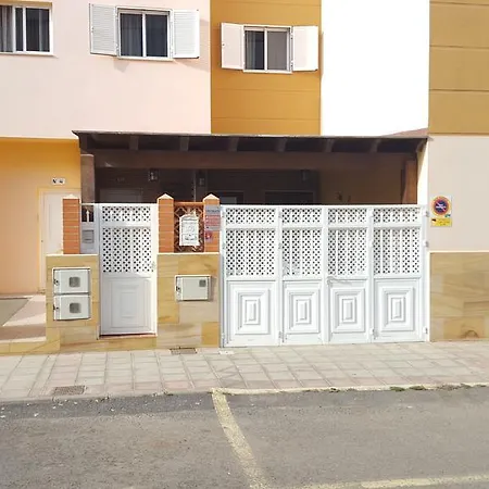 Amazing Duplex 3 Bedrooms Good Wifi With Terrace & Bbq Apartmán *