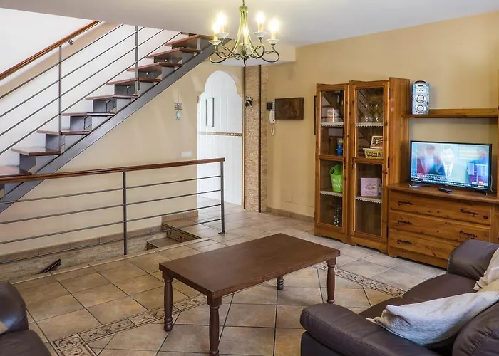 Amazing Duplex 3 Bedrooms Good Wifi With Terrace & Bbq * קורלחו