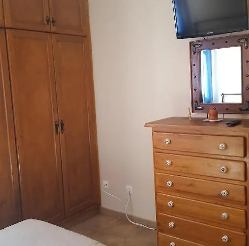 Amazing Duplex 3 Bedrooms Good Wifi With Terrace & Bbq דירה קורלחו