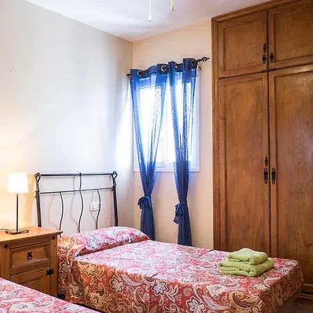 Amazing Duplex 3 Bedrooms Good Wifi With Terrace & Bbq Apartment Corralejo
