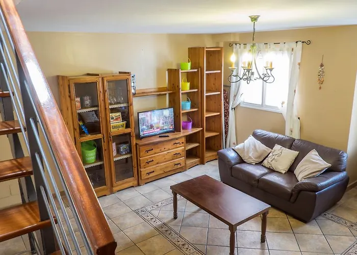 Amazing Duplex 3 Bedrooms Good Wifi With Terrace & Bbq