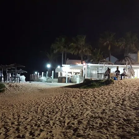 Lejlighed Amazing Duplex 3 Bedrooms Good Wifi With Terrace & Bbq